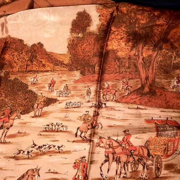 Vintage silk scarf 30/30 , $40 - Picture 3 of 5